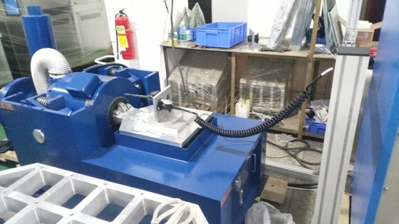 振動試験機械電動振動シェーカーのテーブル3000N