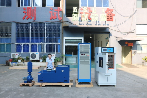 高精度 Iec 68-2-6 実験室 LED ユニバーサル低周波振動試験機