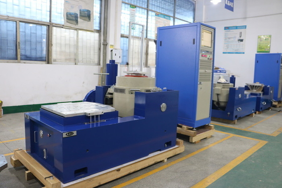 2000N電動シェーカー300Mm x 300Mmの50G最高加速