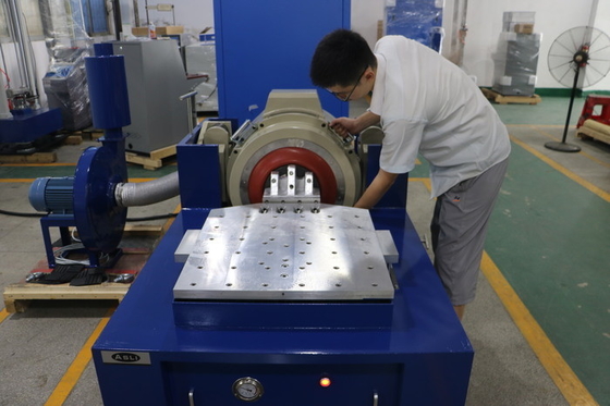 実験室高い加速XYZ軸線の電動高周波振動試験のテーブル