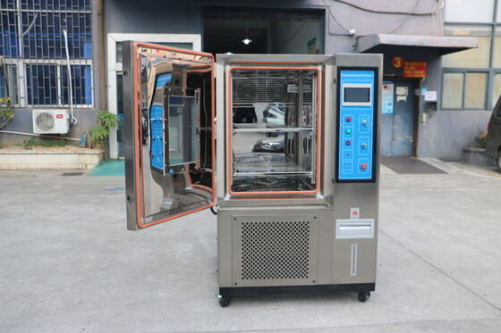 温度と湿度校正室