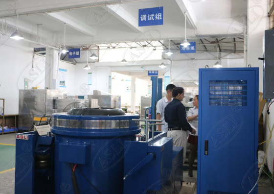 ASTM D999-01の標準の電磁石の実験室3の軸線の振動テーブルの試験装置